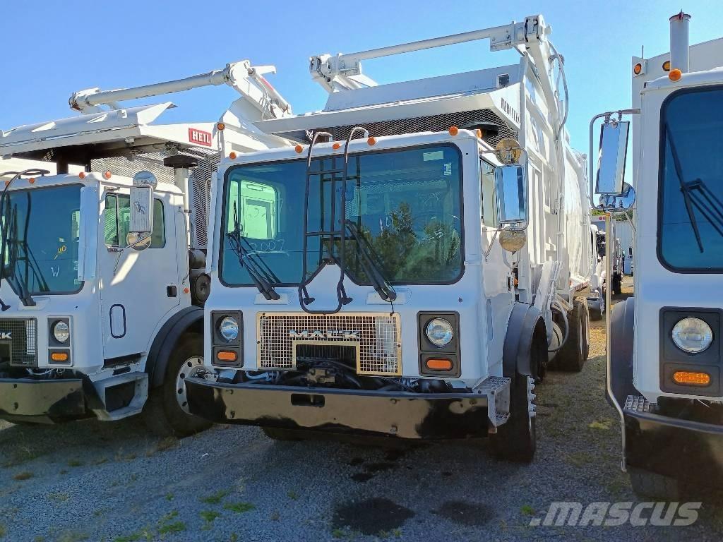 Mack MR Prügiautod