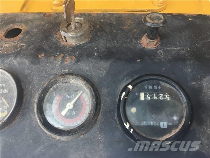 CAT D 7 G Buldooserid
