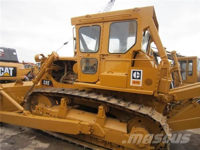 CAT D 7 G Buldooserid