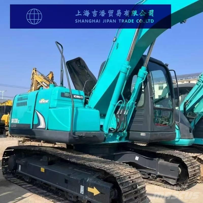 Kobelco 130 Väikeekskavaatorid 7t-12t