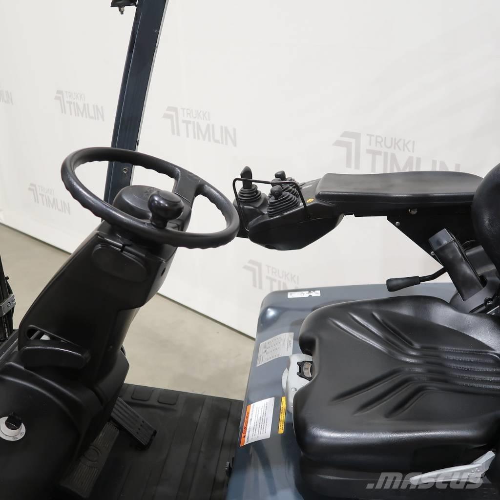 Toyota 8FBMT25 Elektritõstukid