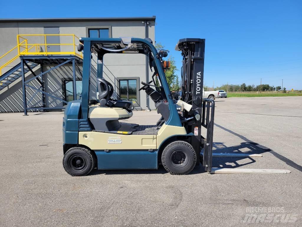 Toyota 8 FB 25 Elektritõstukid