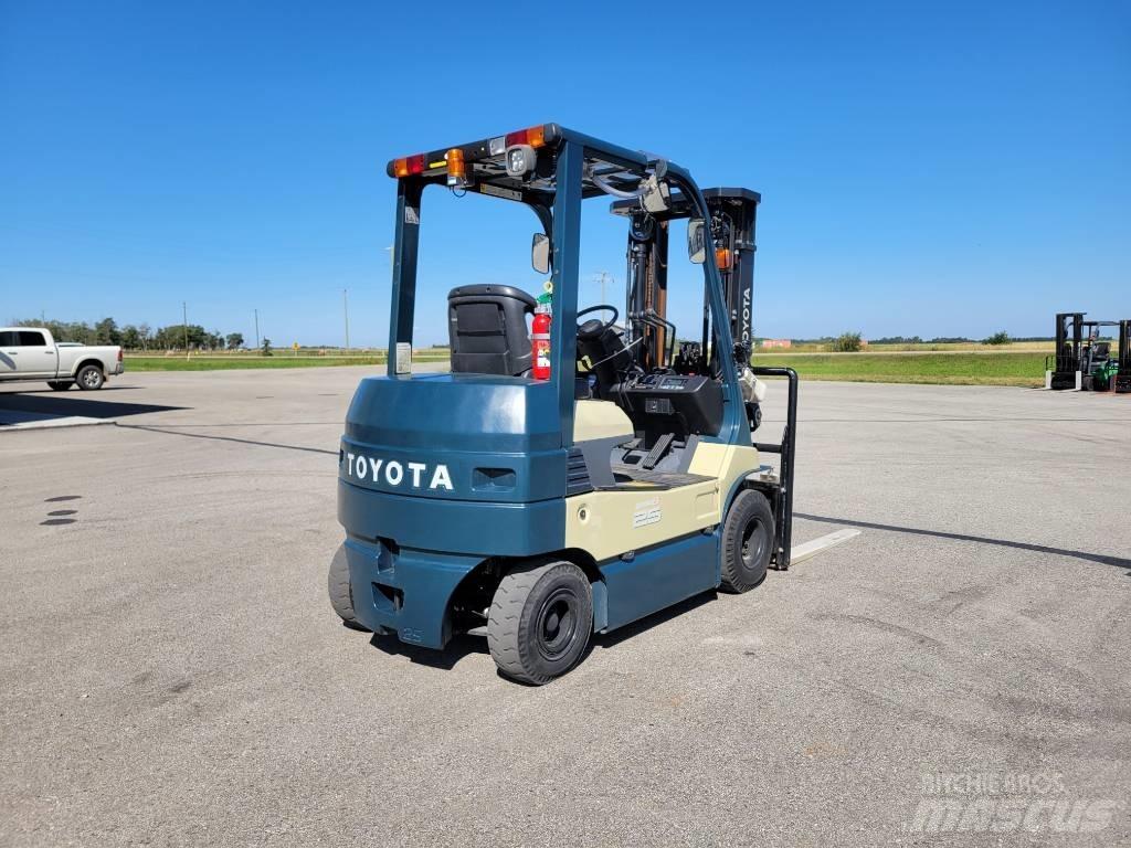 Toyota 8 FB 25 Elektritõstukid