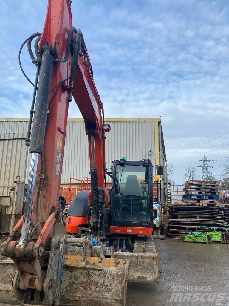 Kubota KX 080-4 Väikeekskavaatorid 7t-12t