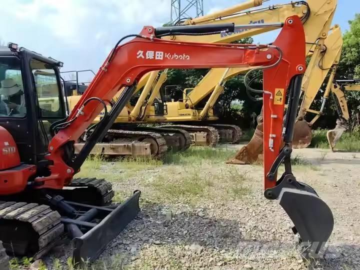 Kubota KX155 Roomikekskavaatorid