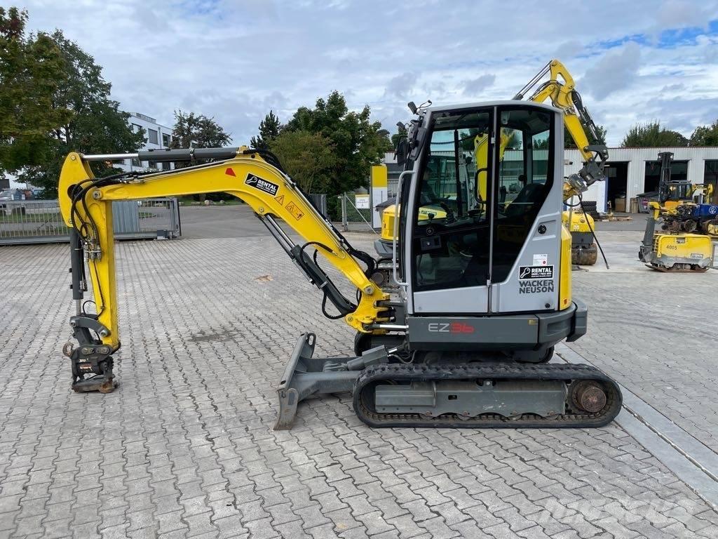 Wacker Neuson EZ36 Roomikekskavaatorid