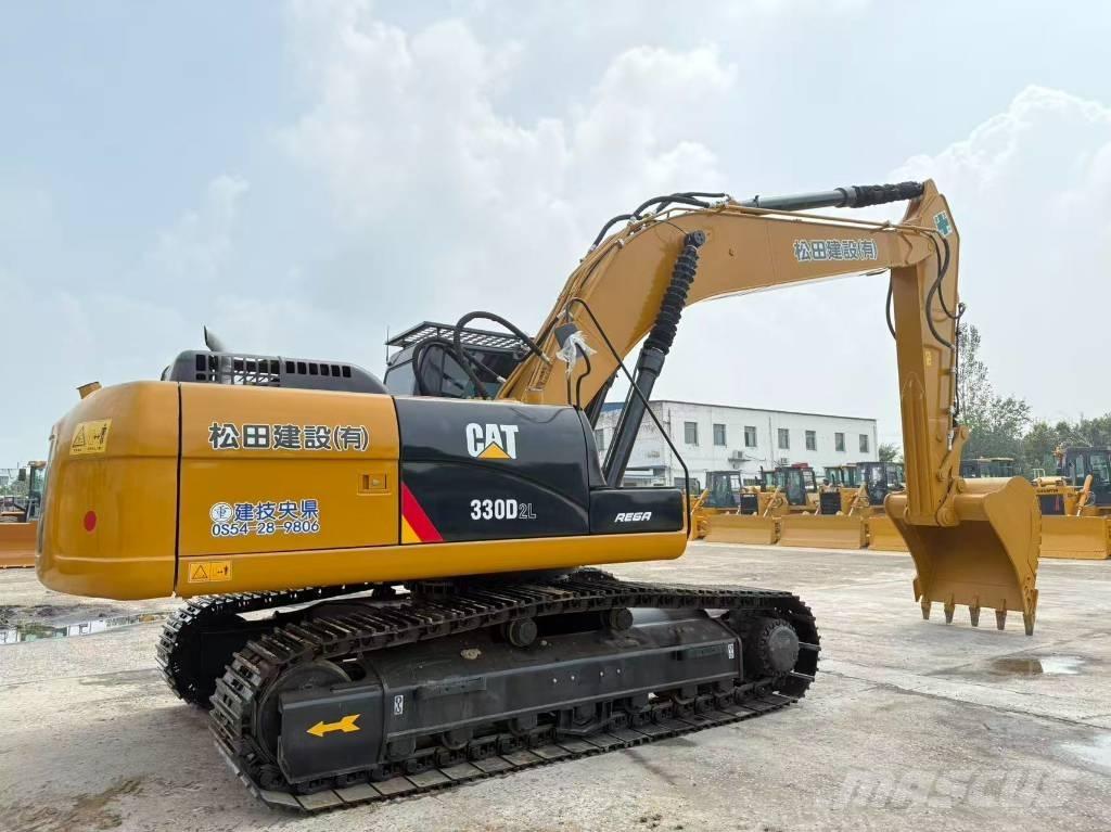 CAT 330 D Roomikekskavaatorid