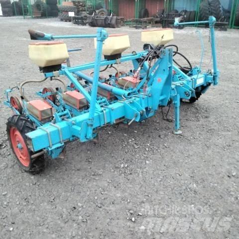 Monosem 502 Külvikud