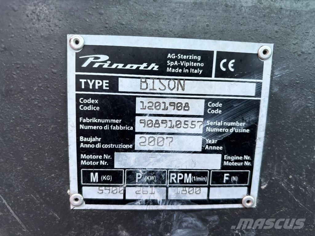 Prinoth Bison Lumekoristusmasinad