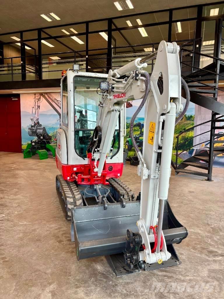 Takeuchi TB 225 Miniekskavaatorid < 7 t