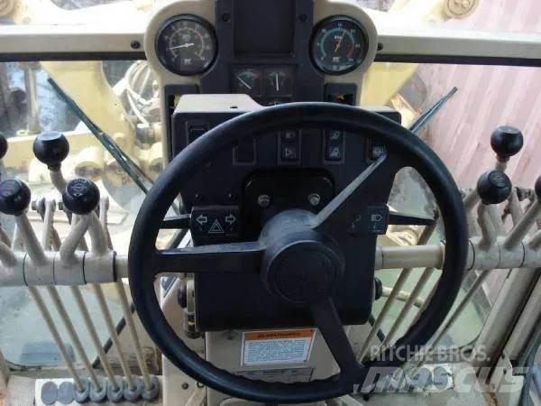 CAT 120H Greiderid
