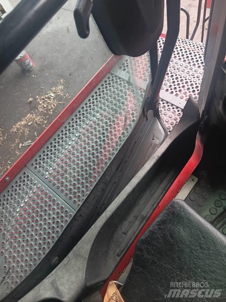 Kalmar DCG100-45ED7 Konteineritõstukid