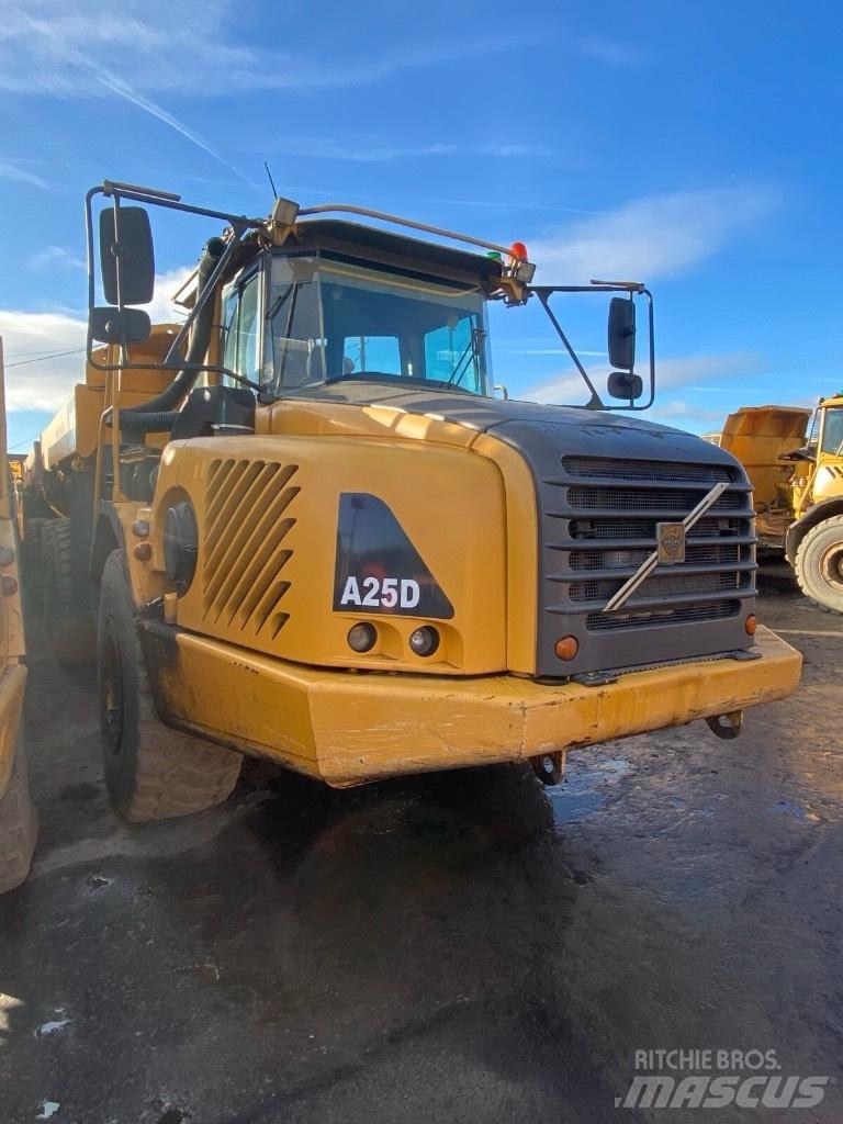 Volvo A 25 D Liigendraamiga pinnaseveokid