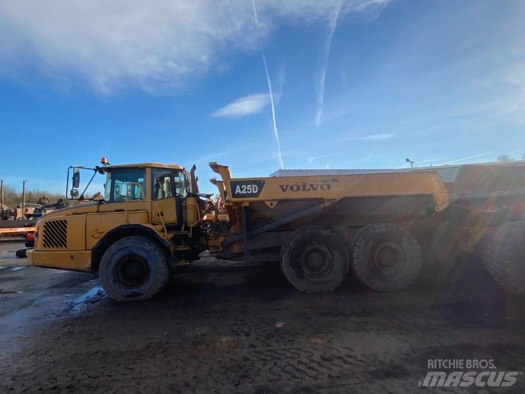 Volvo A 25 D Liigendraamiga pinnaseveokid