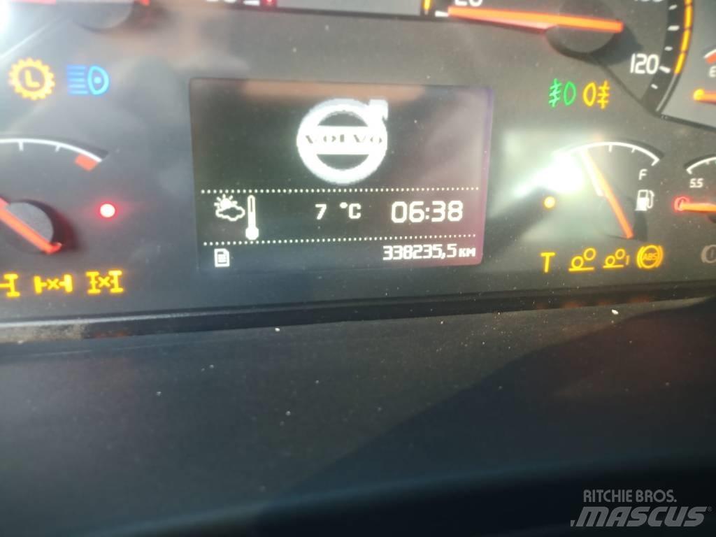 Volv FM 330 Trossüsteemiga vahetuskere veokid
