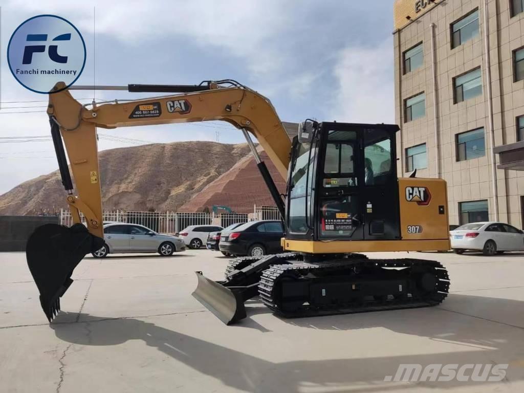 CAT 307 Roomikekskavaatorid