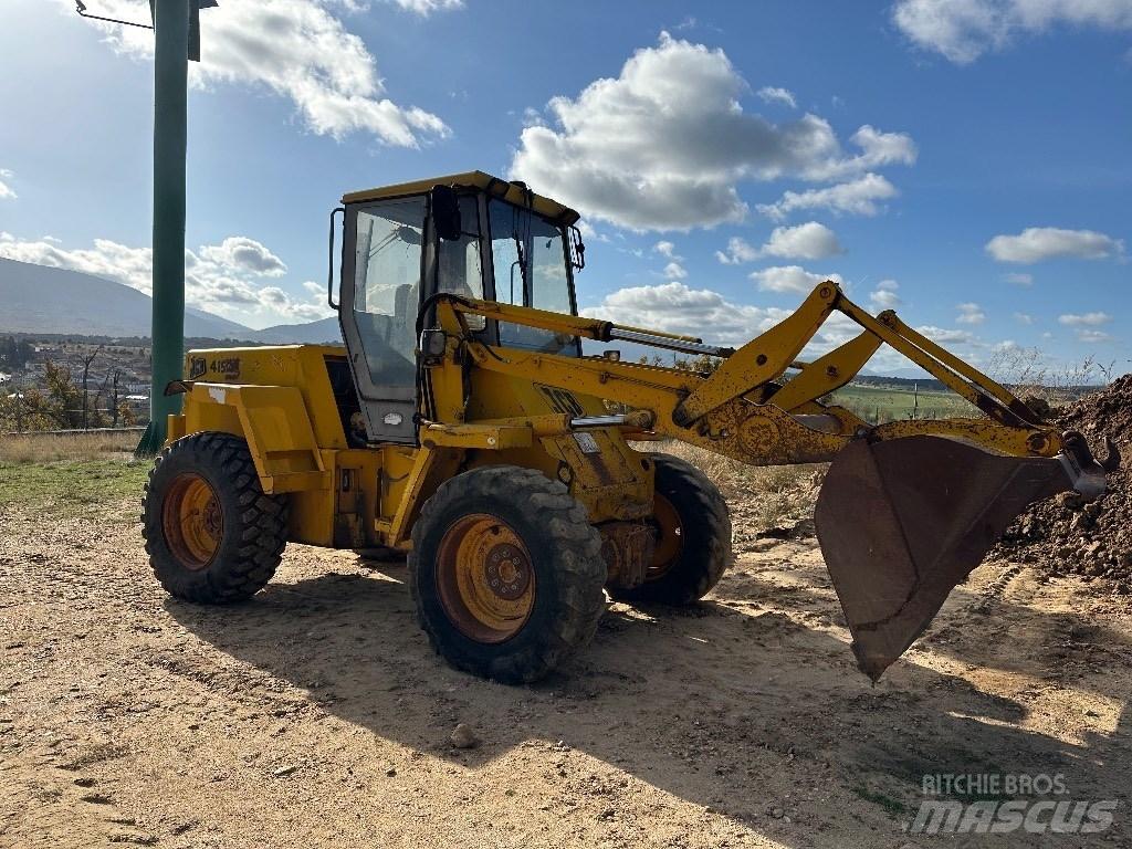 JCB 415 Rataslaadurid