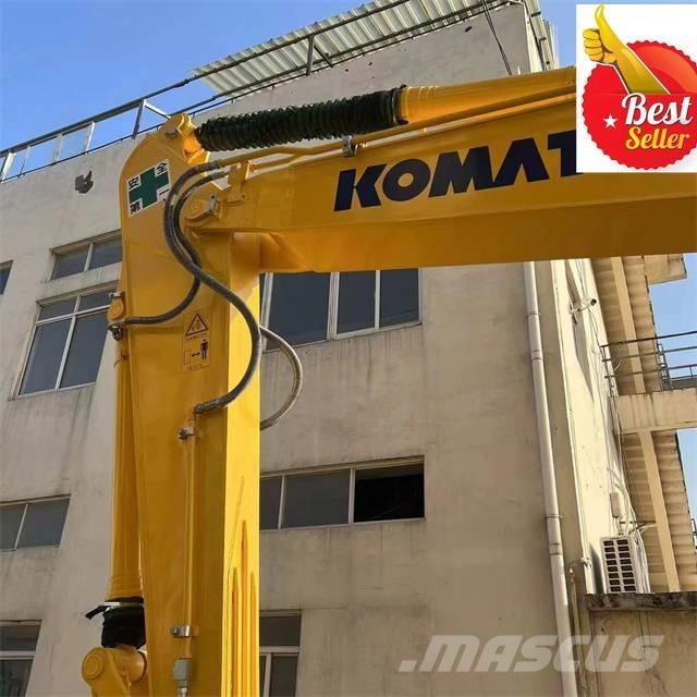 Komatsu PC 210 Roomikekskavaatorid
