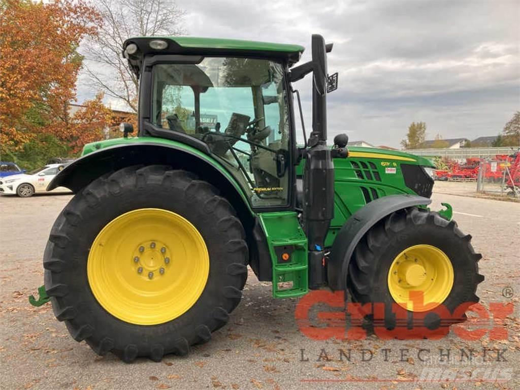 John Deere 6130 R Traktorid