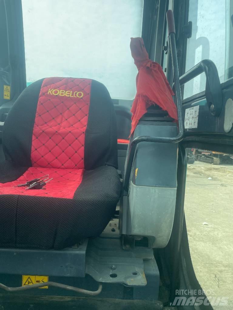 Kobelco SK 75 Roomikekskavaatorid