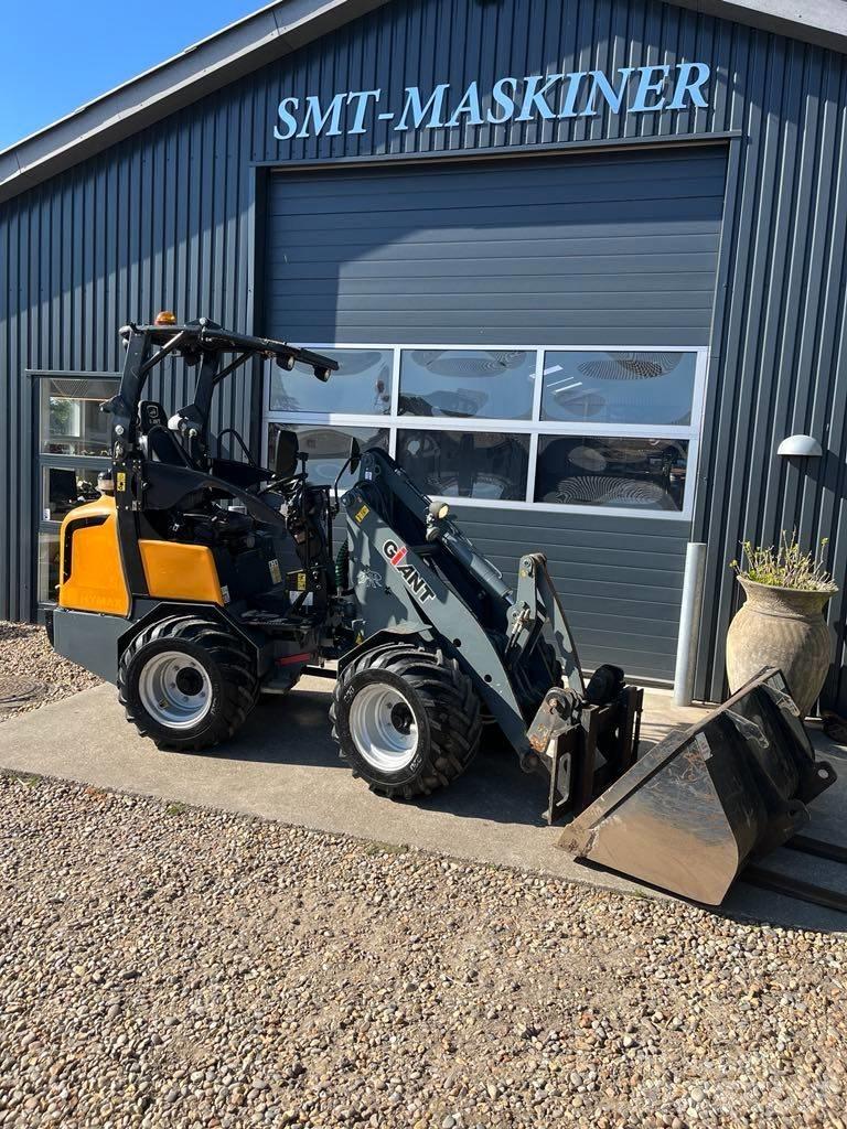 GiANT 337T Väikelaadurid