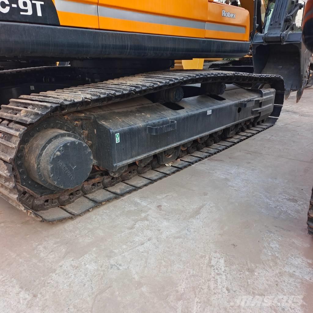 Hyundai 305LC-9T Roomikekskavaatorid