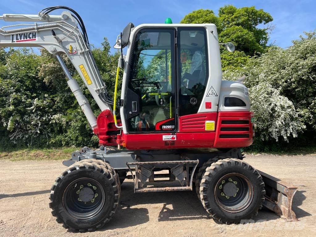 Takeuchi TB 295 W Ratasekskavaatorid