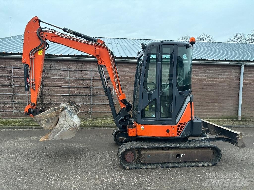 Hitachi ZX 38 U-3 Miniekskavaatorid < 7 t