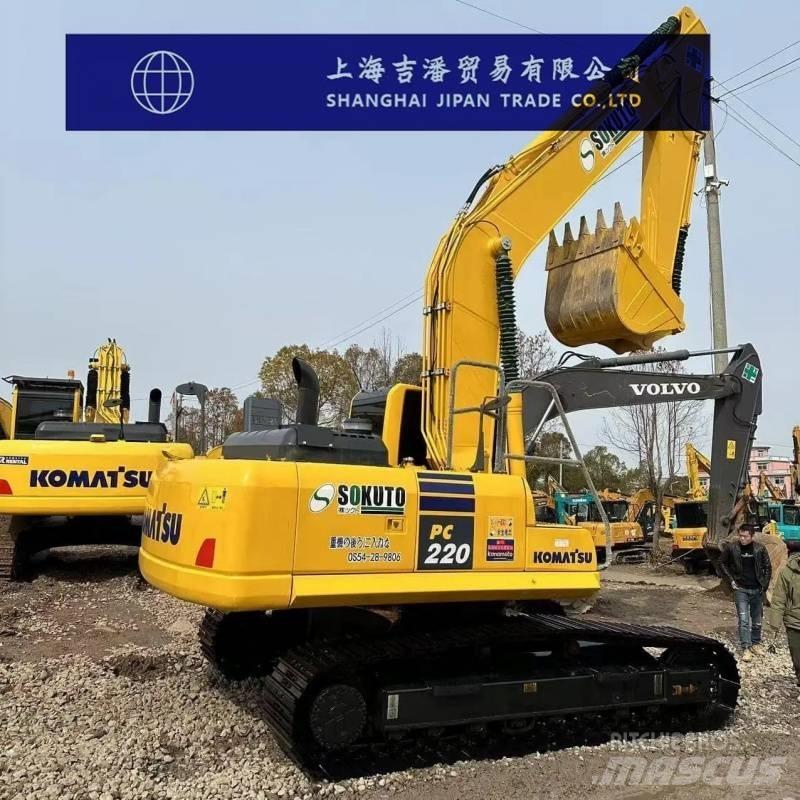 Komatsu PC 220 Roomikekskavaatorid