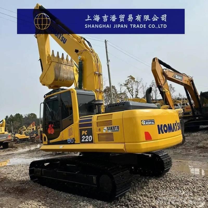 Komatsu PC 220 Roomikekskavaatorid