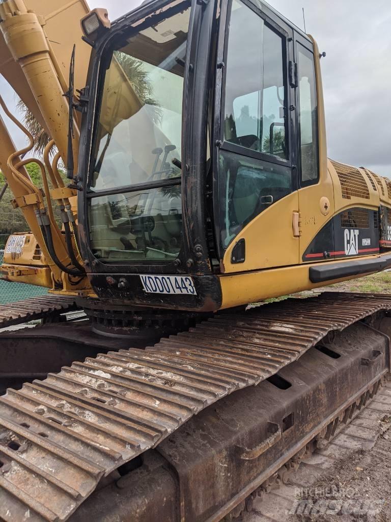 CAT 330CL Roomikekskavaatorid