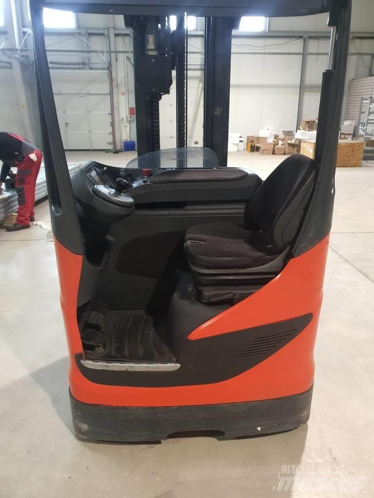 Linde R20 Platvormiga virnastajad