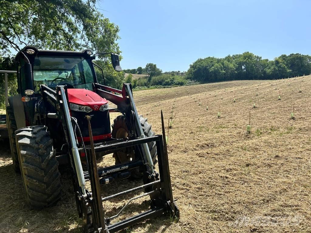 Massey Ferguson 5710 Traktorid