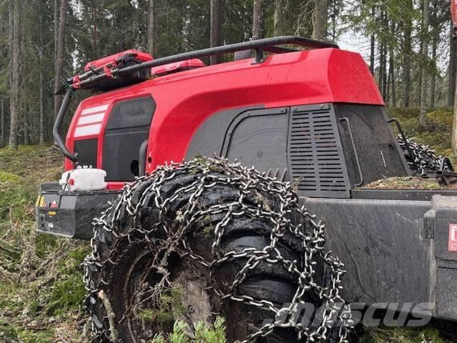 Komatsu 951 Harvesterid