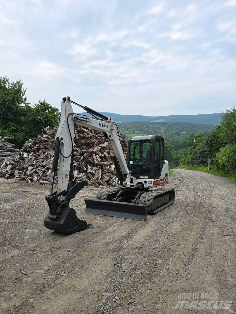 Bobcat 341 G Miniekskavaatorid < 7 t