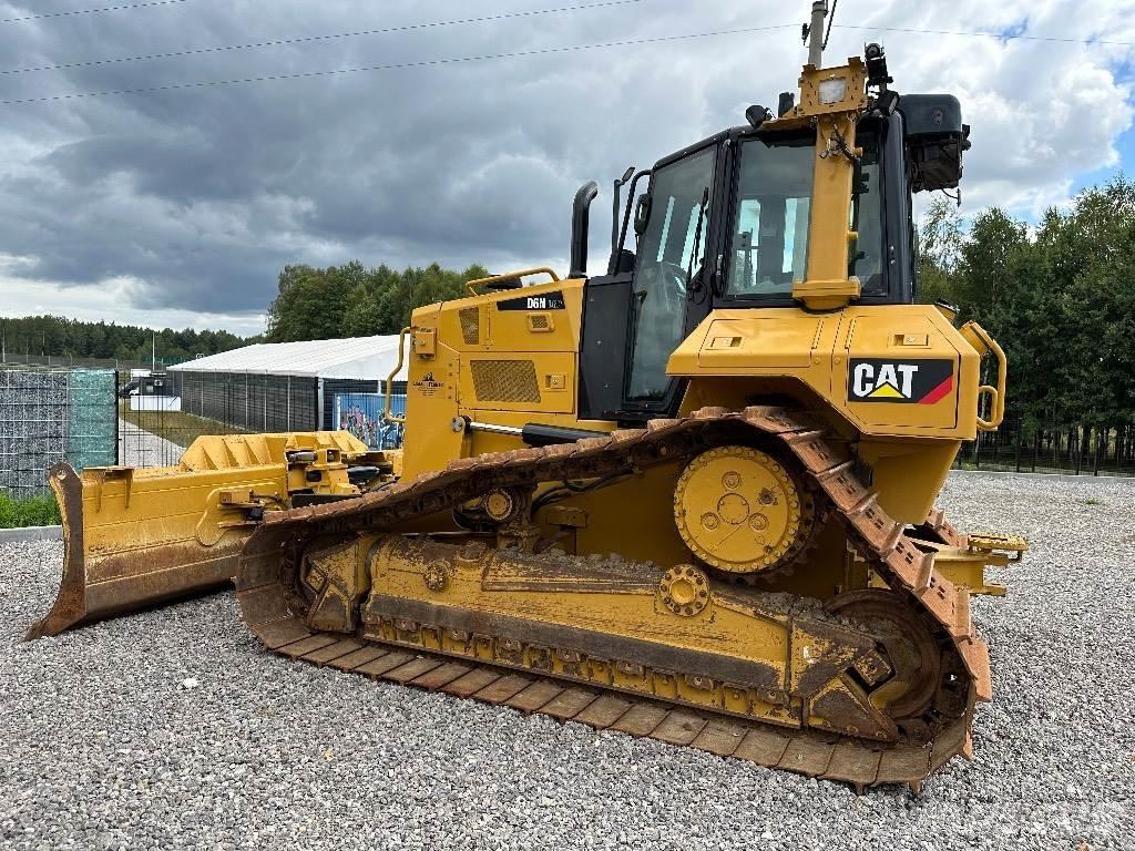 CAT D 6 N LGP Buldooserid