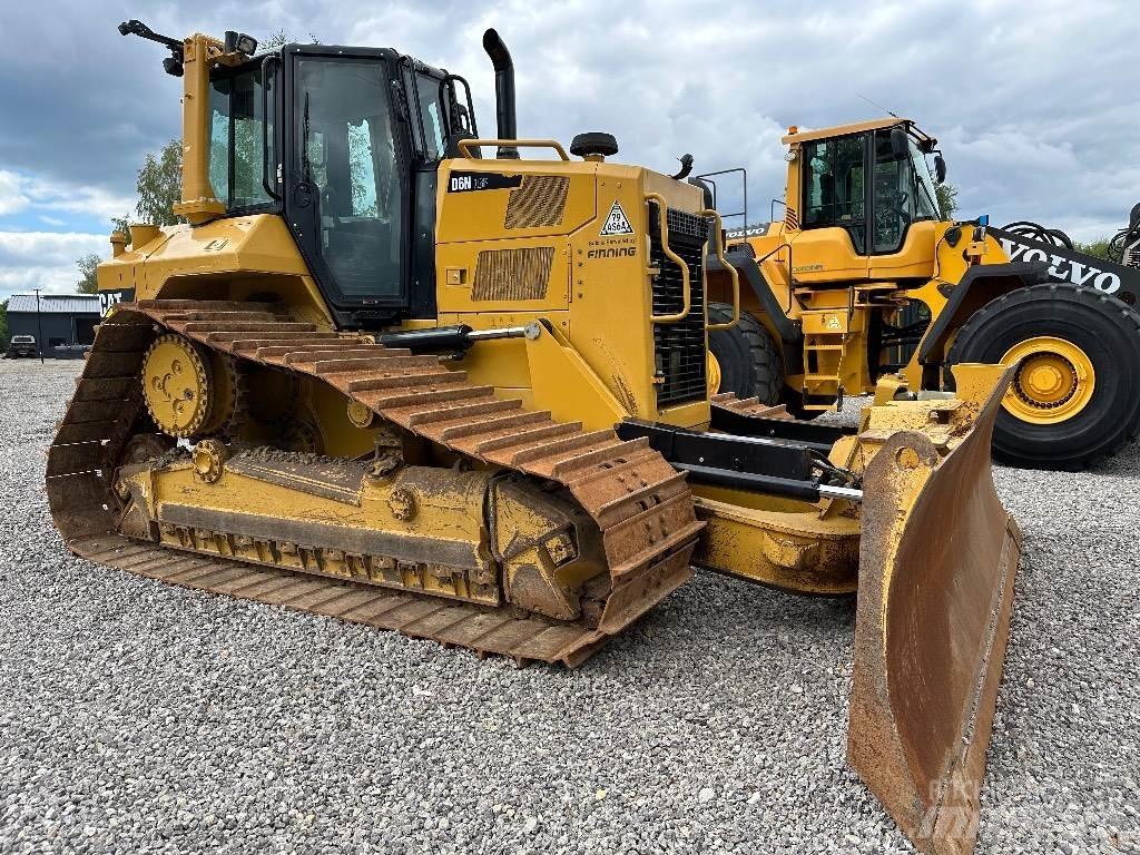 CAT D 6 N LGP Buldooserid
