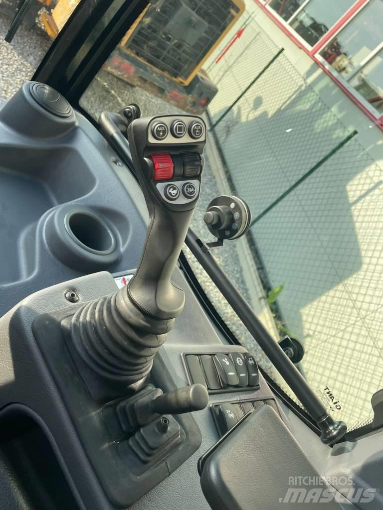 GiANT G 5000 TELE Mitmeotstarbelised laadurid