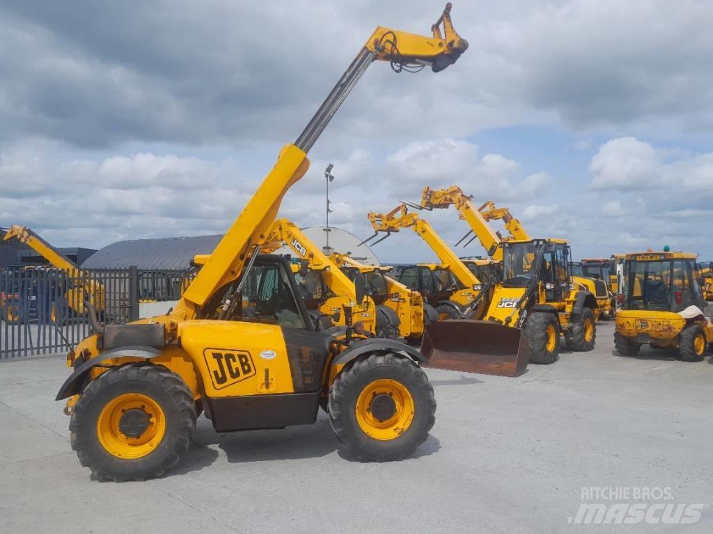 JCB 526-56 Põllumajanduslikud teleskoopkäitlejad