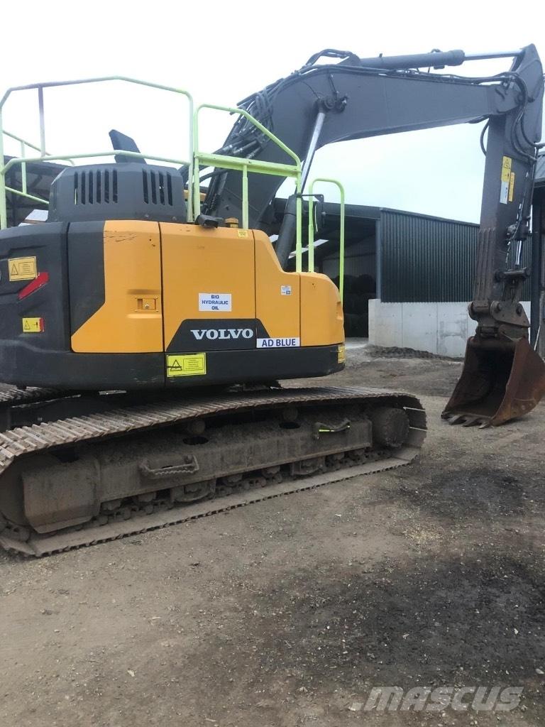Volvo ECR 235 E Roomikekskavaatorid