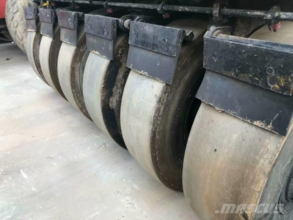XCMG XP301 Pneumorehvidega rullid