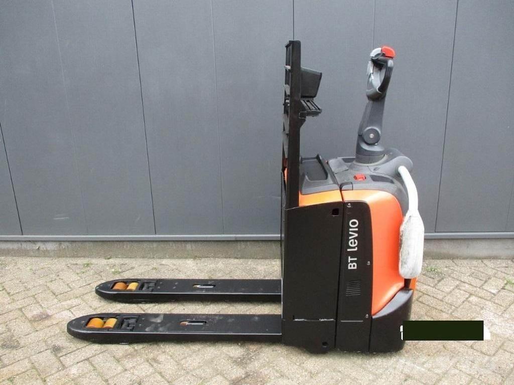 Toyota LPE 200 Platvormiga alusesiirdaja