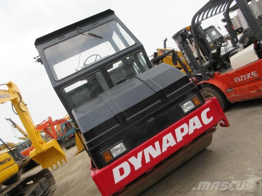 Dynapac CC 421 Tandemrullid