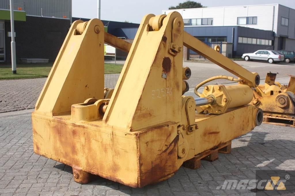 CAT D9H Ripper Muud osad