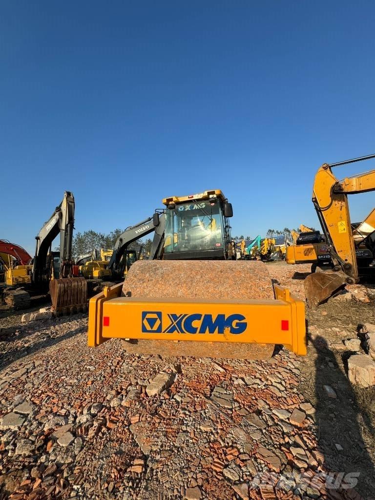XCMG XS 263 J Ühe trumliga rullid