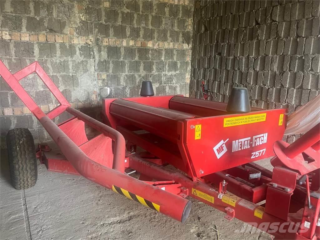Metal-Fach Z 577 Pakkimismasinad