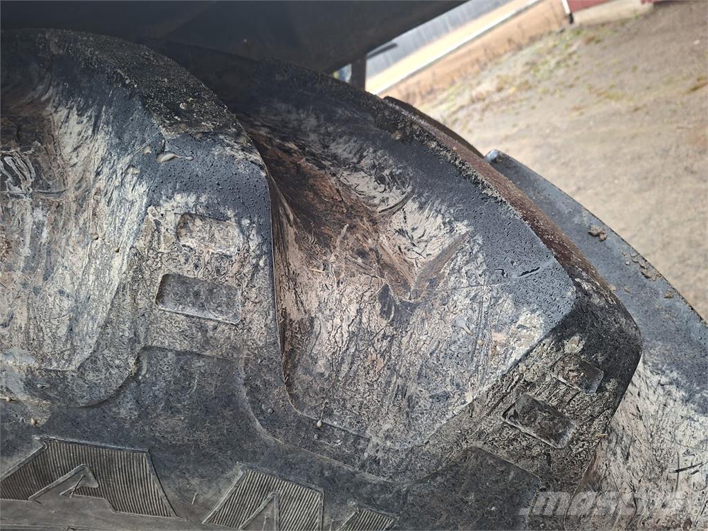 Valtra T154 Versu Traktorid