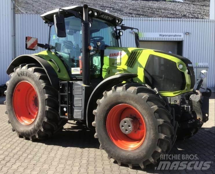 CLAAS AXION 850 Traktorid