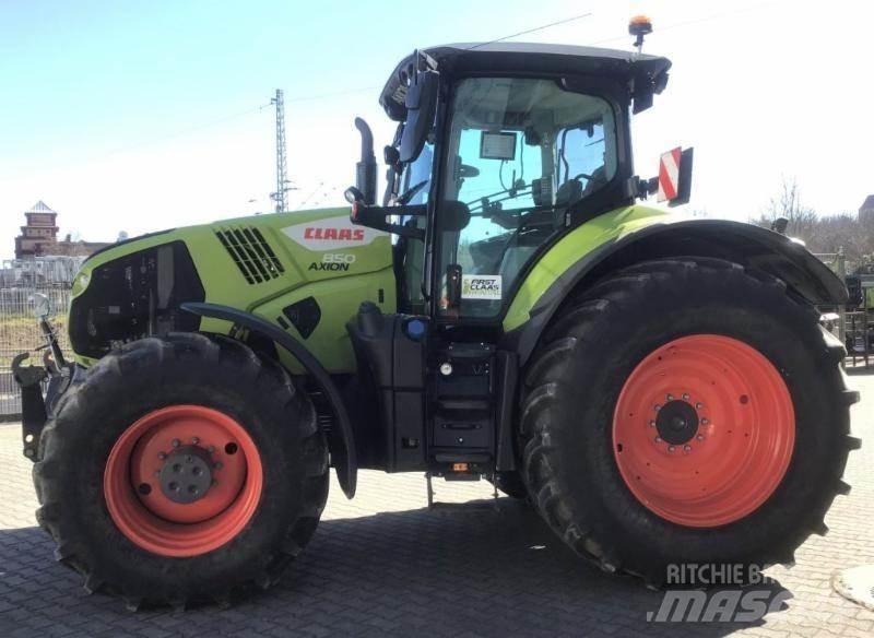 CLAAS AXION 850 Traktorid