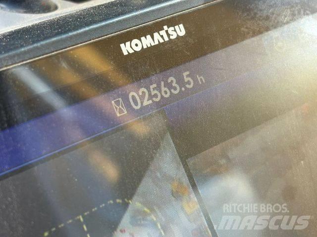 Komatsu PC 138 US-11 Roomikekskavaatorid